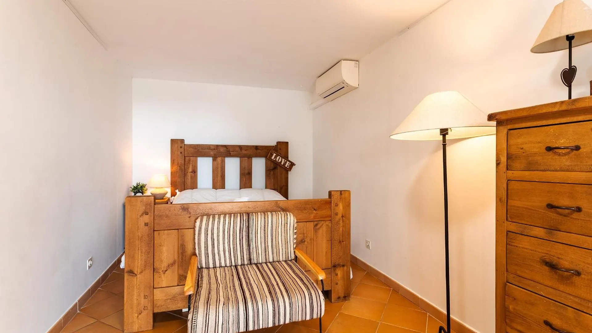 Villa Luna Vi4339 By Riviera Holiday Homes Eze